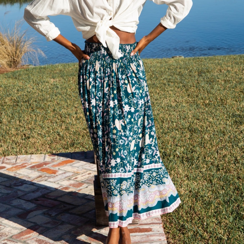 NATURAL LIFE Green Floral Midi Skirt, S, Beautiful & Flowy Resortwear or Summer!